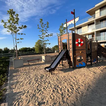 Apartament Z Wioslami Dziwnow